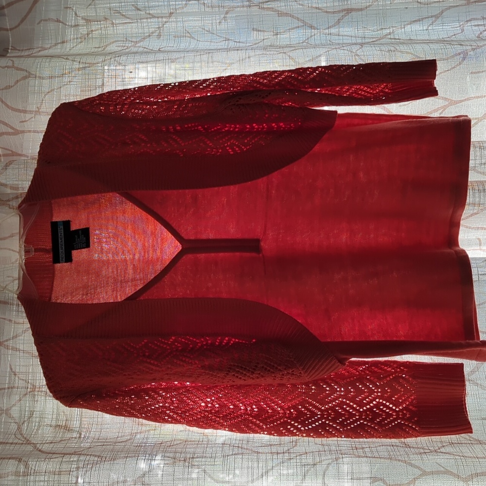 Sweater light weight